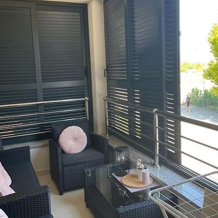 New Modern Accommodation In City Metkovic Bagian luar foto