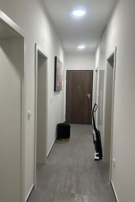 New Modern Accommodation In City Metkovic Bagian luar foto