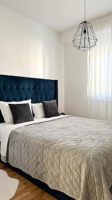 New Modern Accommodation In City Metkovic Bagian luar foto
